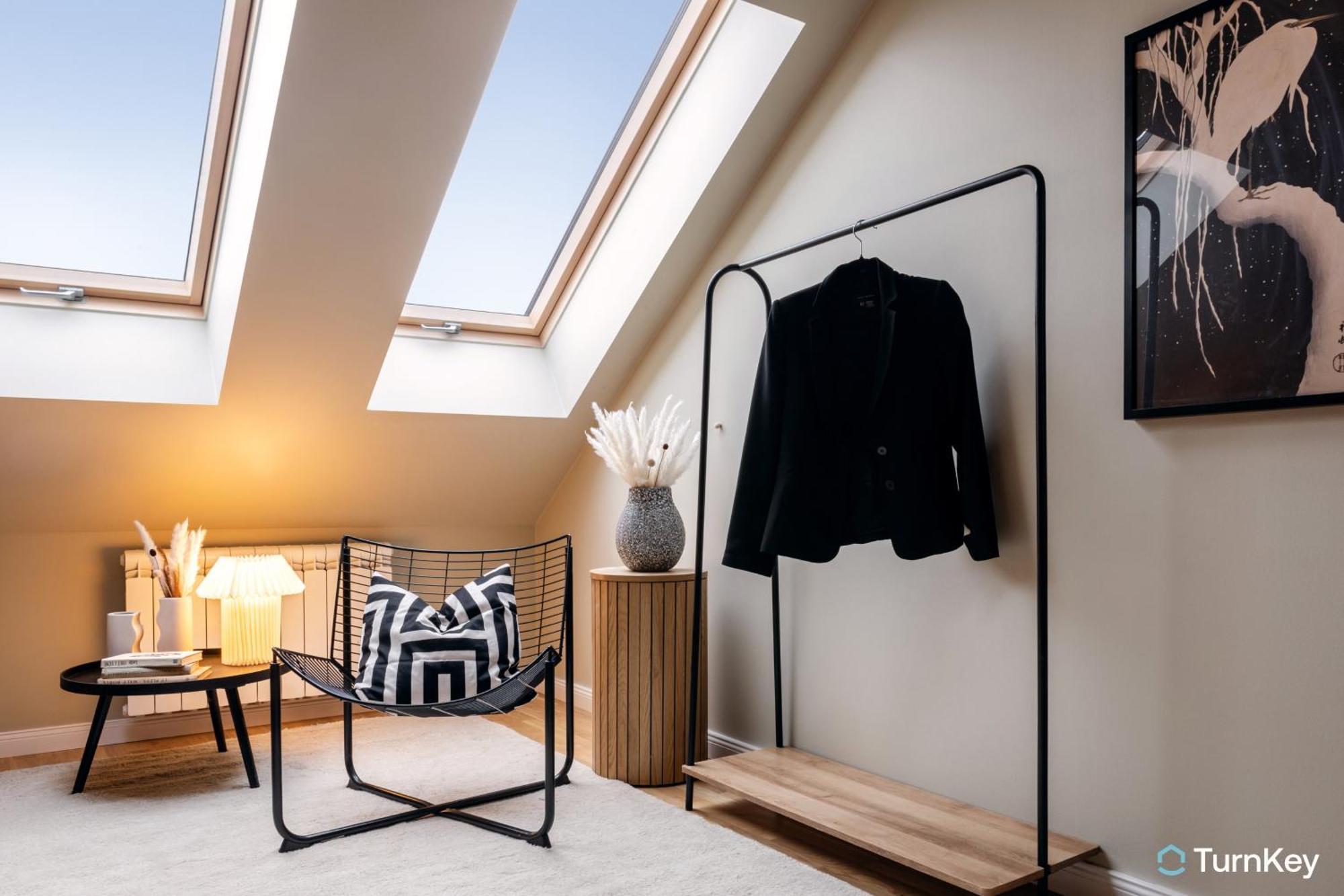 Turnkey I Karlin Square Apartments Прага Екстериор снимка
